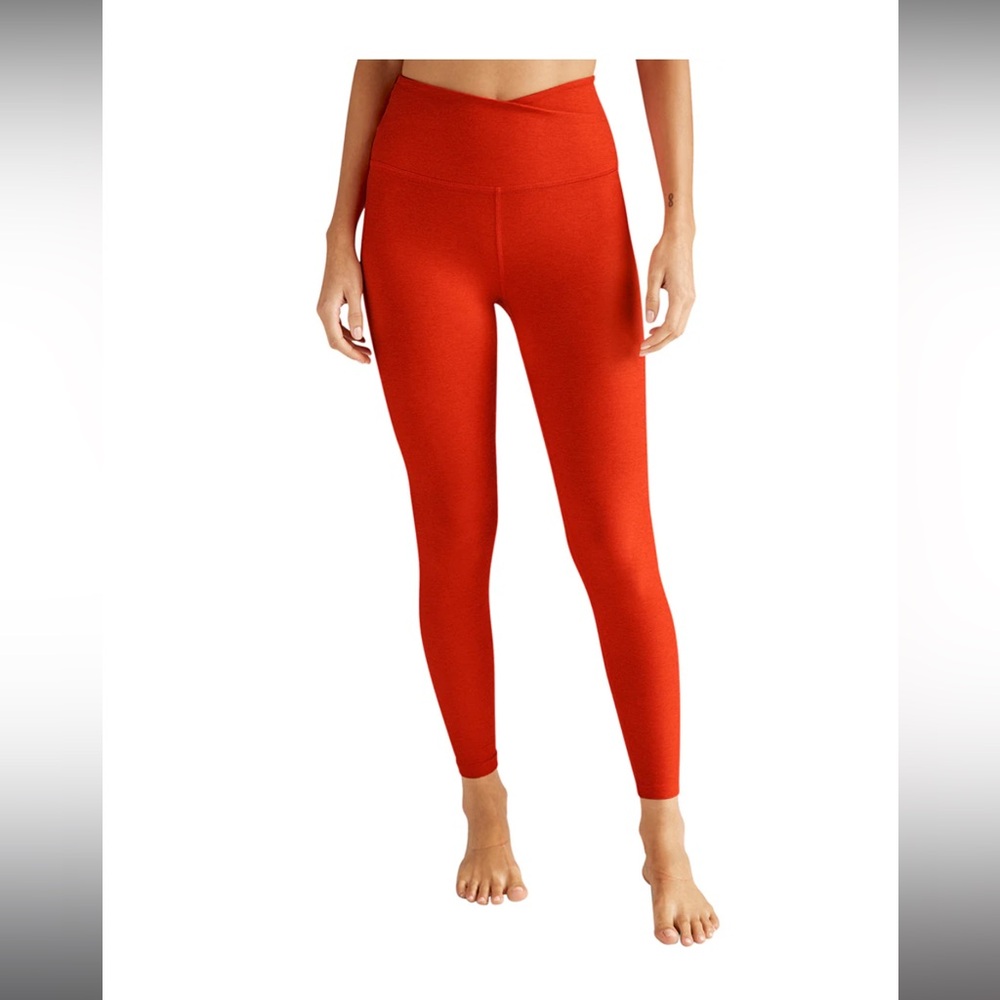 Beyond Yoga • Spacedye At Your Leisure legging • size: M • colour: firecracker